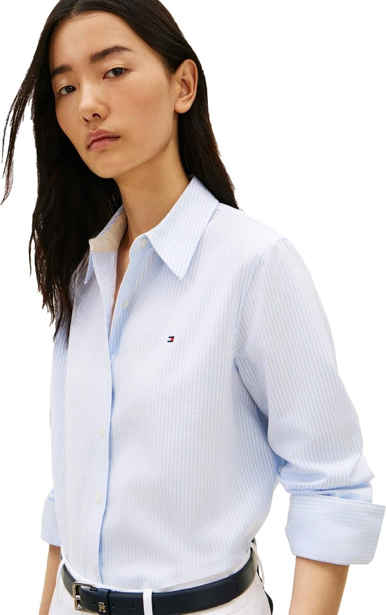 Tommy Hilfiger Women's Oxford Long Sleeve Button Down Shirt in Regular Fit