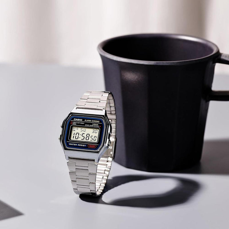 Casio Serie A158WA Reloj digital unisex Vintage con cronómetro alarma diaria WR y luz LED batería de 7 años
