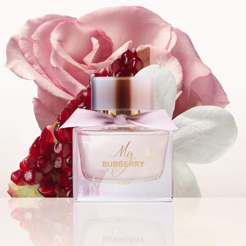 BURBERRY My Blush Eau de Parfum para Mujer - Fragancia Floral con Notas de Granada, Pétalo de Rosa, Jazmín y Glicina