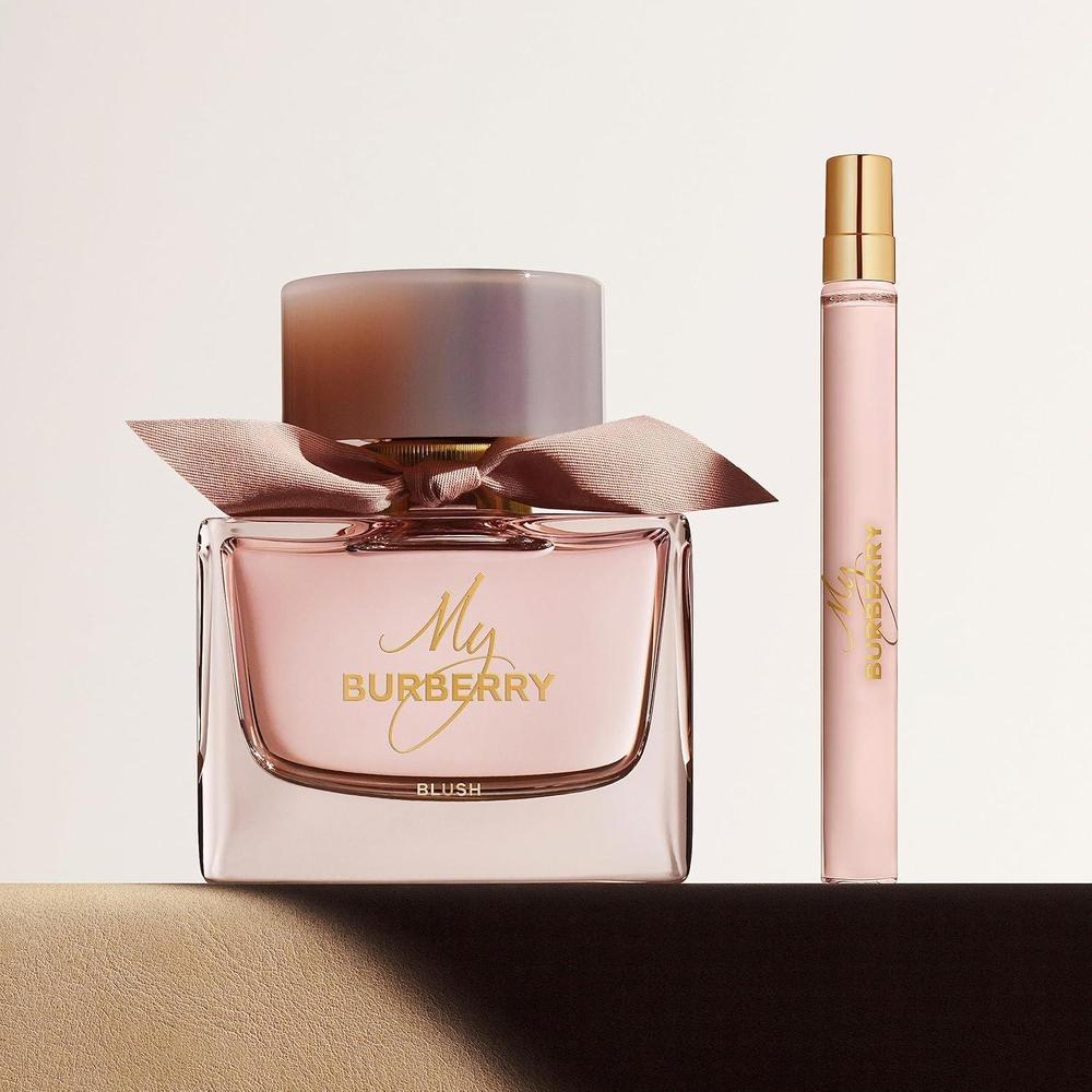 BURBERRY My Blush Eau de Parfum para Mujer - Fragancia Floral con Notas de Granada, Pétalo de Rosa, Jazmín y Glicina