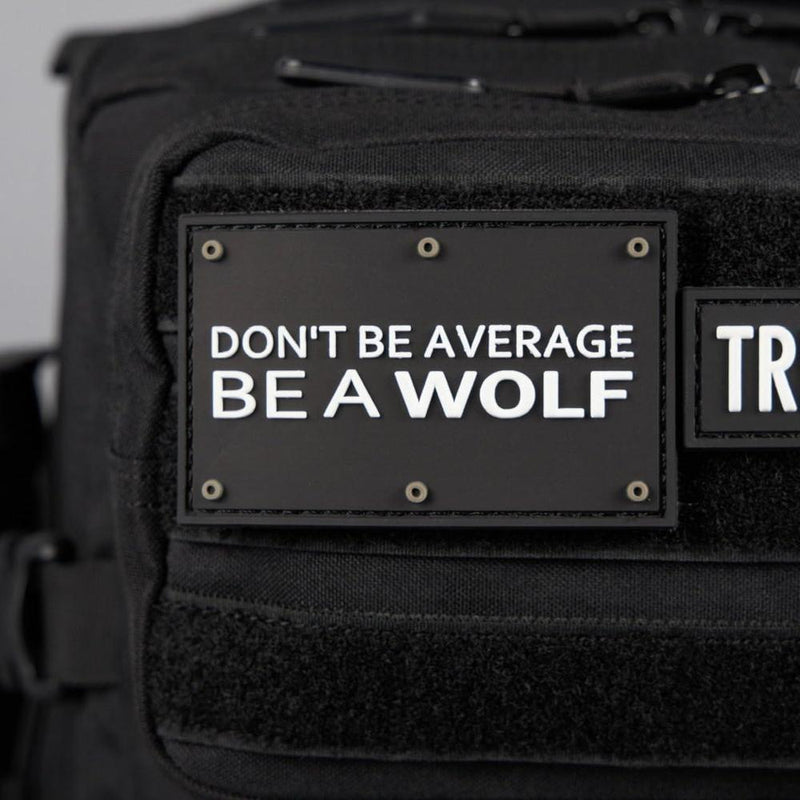 Mochila Táctica 35L WOLFpak en Color Negro con Resistencia al Agua y Personalización con Parches, Ideal para Viajes y Uso Diario