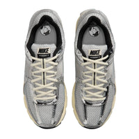 Nike Zoom Vomero 5 Gris Niebla - Par vista superior