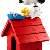 LEGO® Peanuts: La Caseta de Snoopy