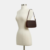 Ofeertaza. Coach Women's Natural Grain Leather Plaza Bag