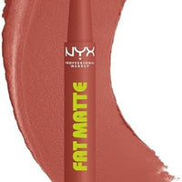 NYX PROFESSIONAL MAKEUP Lápiz labial mate graso, pigmentado, suavizante y que no se seca, maquillaje de labios de larga duración, vegano y libre de crueldad, bata de rosa (Rose Nude)