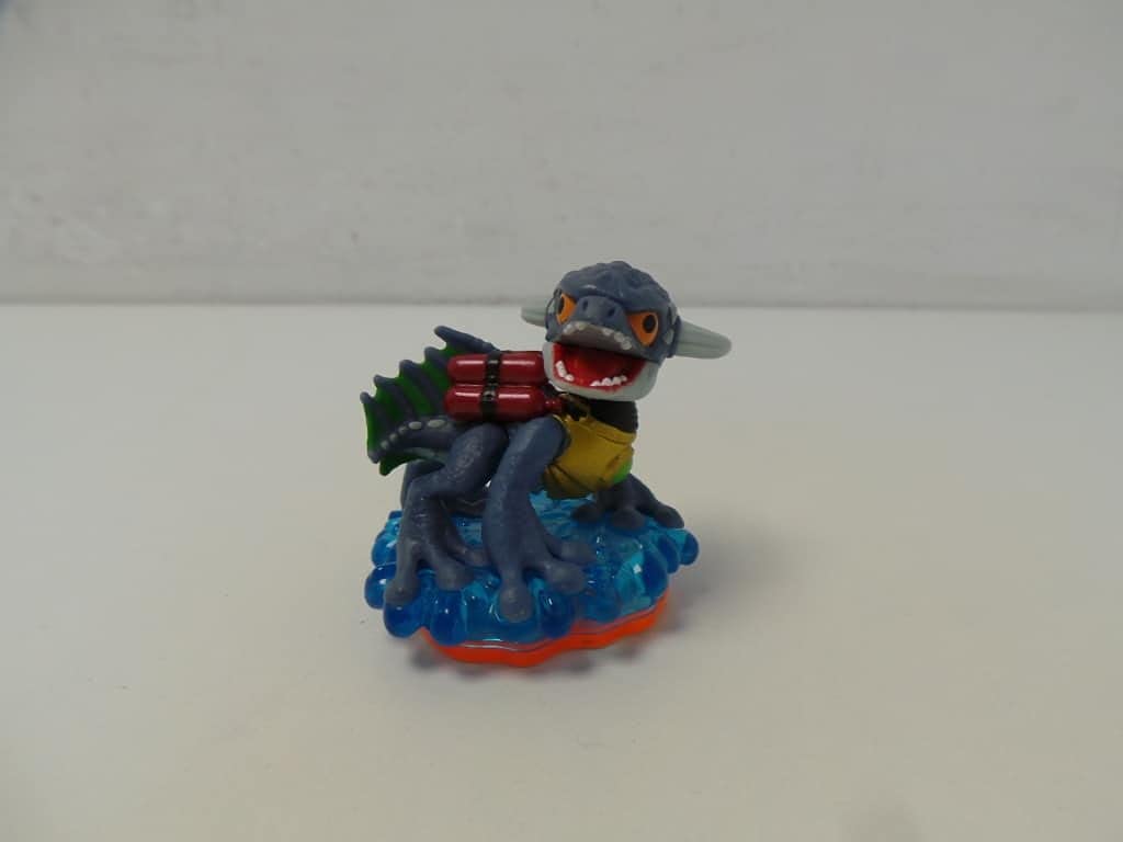 ACTIVISION Skylanders Giants LOOSE Figure Zap - Black Synthetic Resin Figurine