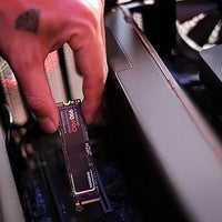 Samsung 990 PRO SSD 2TB NVMe M.2 PCIe Gen4, M.2 2280 Internal Solid State Hard Drive, Seq. Read Speeds Up to 7,450 MB/s for High End Computing, Gaming, and Heavy Duty Workstations, MZ-V9P2T0B/AM