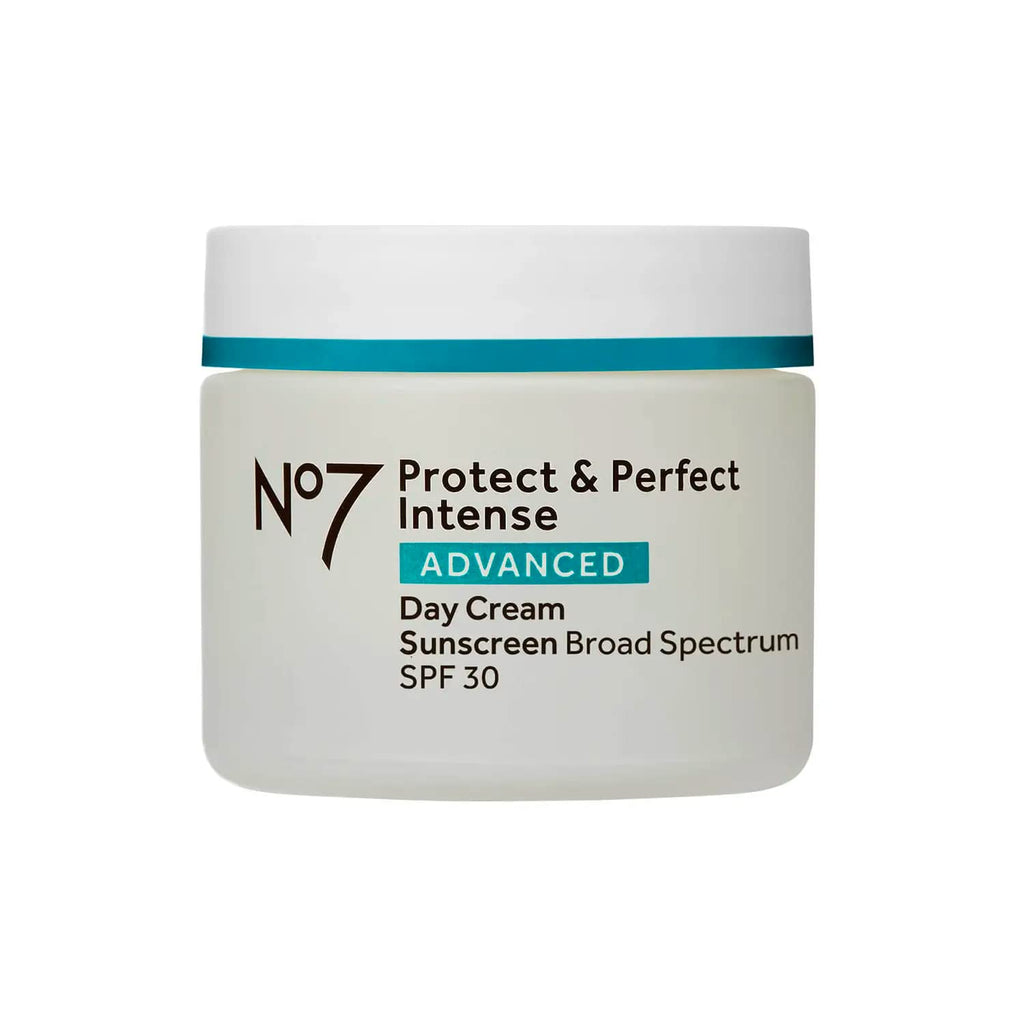 No7 Protect & Perfect Intense Advanced Face Cream - Hydrating Face Moisturizer with SPF - Formulated with Hyaluronic Aci