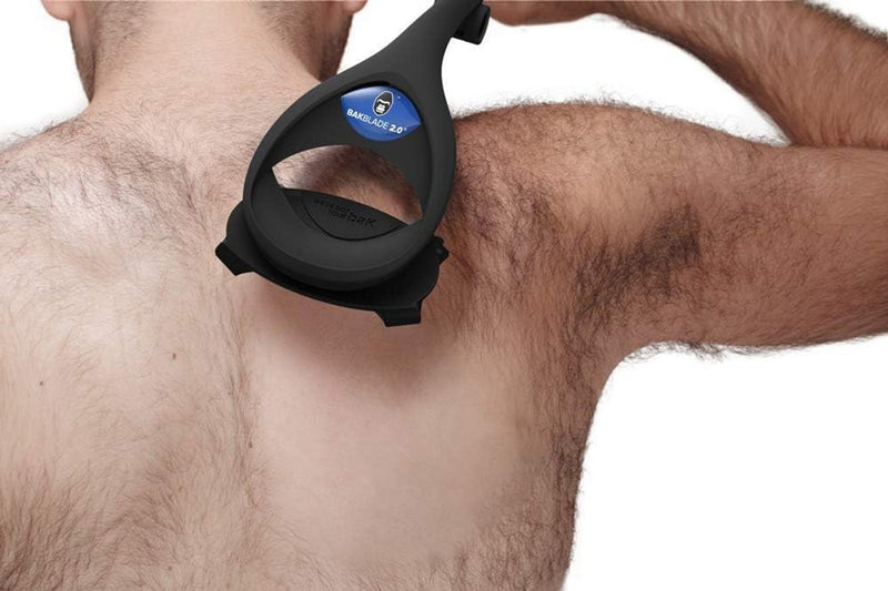 BAKblade 2.0 Plus – Depilador de espalda para Hombres – 2 cuchillas adicionales incluidas – fácil de usar, mango curvo para un afeitado sin dolor, afeitado mojado o seco