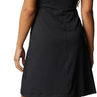 🔥 Refresca tu look con tecnología outdoor de Columbia Freezer Dress