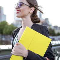 Funda con Teclado Harvopu para iPad 11" (A16) / iPad 10.ª Gen - Amarillo