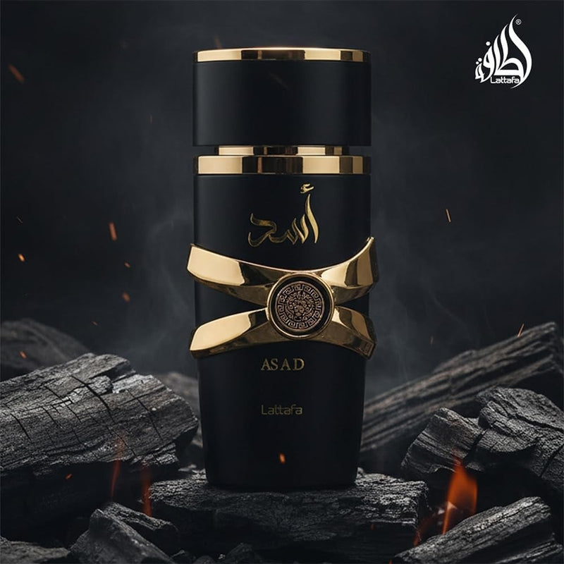 Lattafa Perfumes Asad para Unisex Eau de Parfum en spray, 3.4 onzas✅ Lattafa Asad es una fragancia de vainilla. ✅ Notas superiores: Pimienta negra, Piña, Tabaco