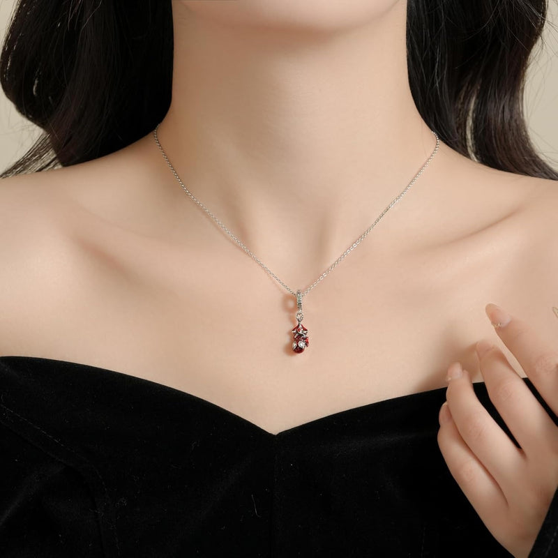 Spider Pendant Necklace with Adjustable Chain for Men and Women