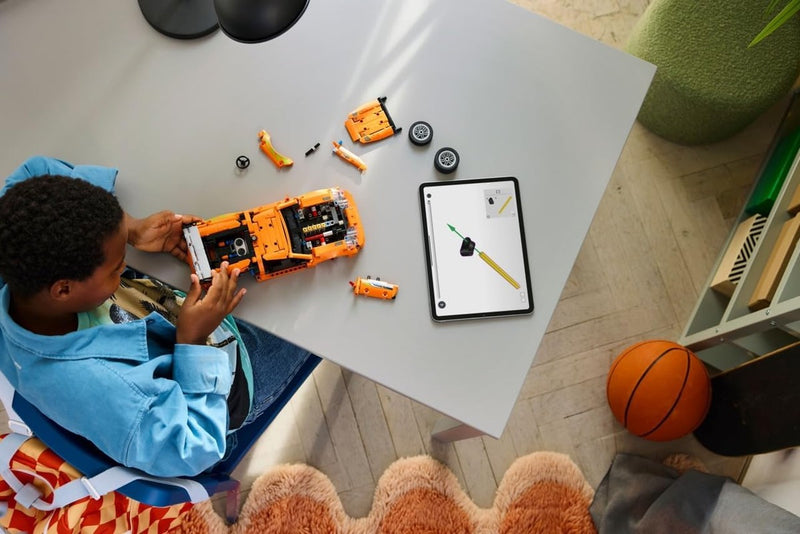 LEGO Technic Fast and Furious Toyota Supra MK4