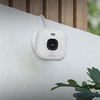 Blink Mini 2K+ (newest model) – Plug-in Home & Pet Indoor Security Camera with 2K video resolution, night vision, enhanced audio, motion detection – 2 cameras (White)