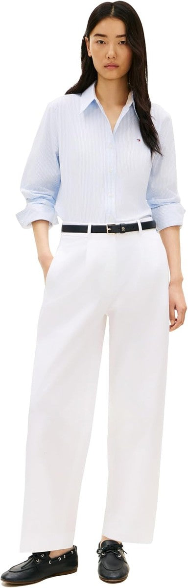 Tommy Hilfiger Women's Oxford Long Sleeve Button Down Shirt in Regular Fit