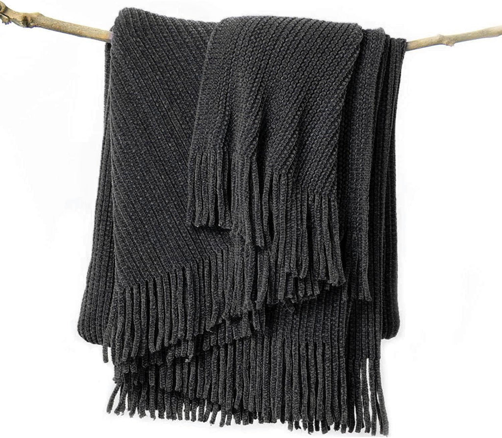 lifein Throw Blanket for Couch, Soft Boho Decor Bed Throw,Cozy Grey Knitted Chenille Small Farmhouse Lightweight Throw (