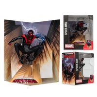 McFarlane Toys Marvel Spider-Man Escala 1:10 con Escena (Miles Morales: Spider-Man #1)