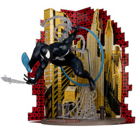 McFarlane Toys Marvel Spider-Man (Symbiote Suit) Escala 1:6 con Escena y Comic (The Amazing Spider-Man #300)