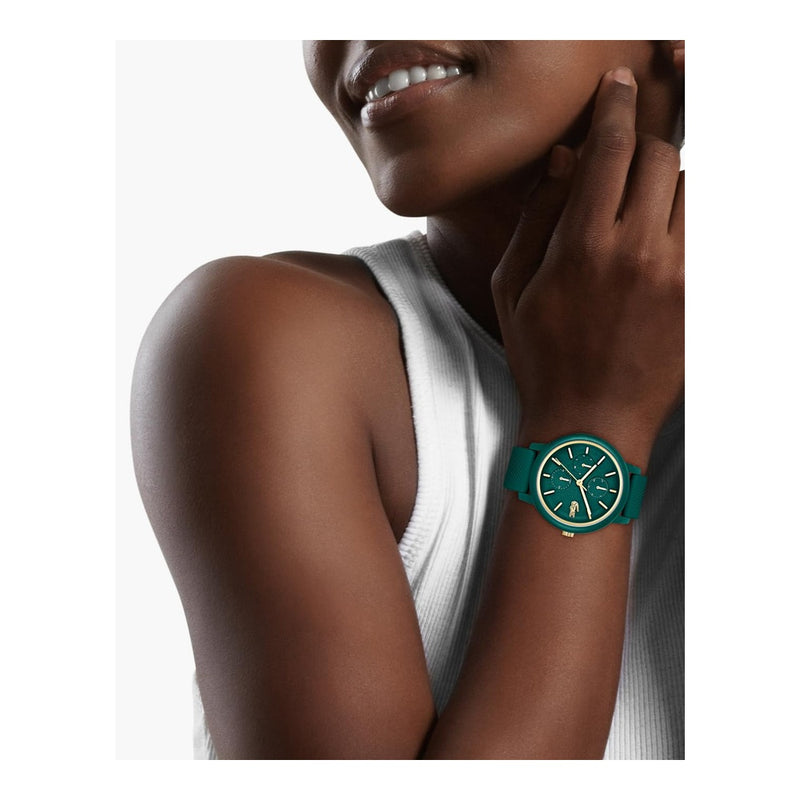 Lacoste 12.12 Reloj multifunción de cuarzo para mujer con diseño contemporáneo, esfera curvada de aluminio y correa de silicona