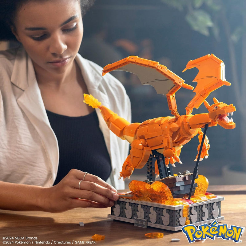 MEGA Pokémon Building Toys Set Motion Charizard