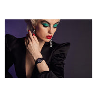 Citizen Eco-Drive Disney Villian Ursula Crystal reloj y pin set de regalo negro iones, esfera negra