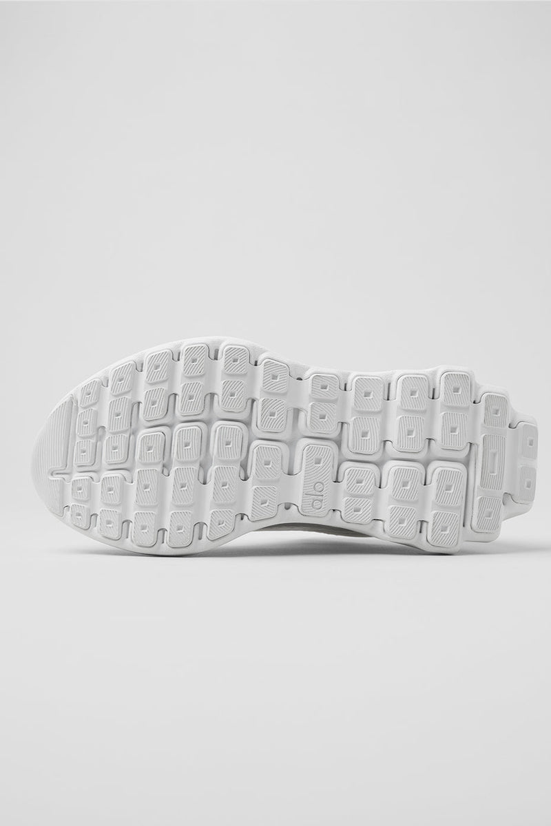 Alo Yoga ALO Runner - White/White