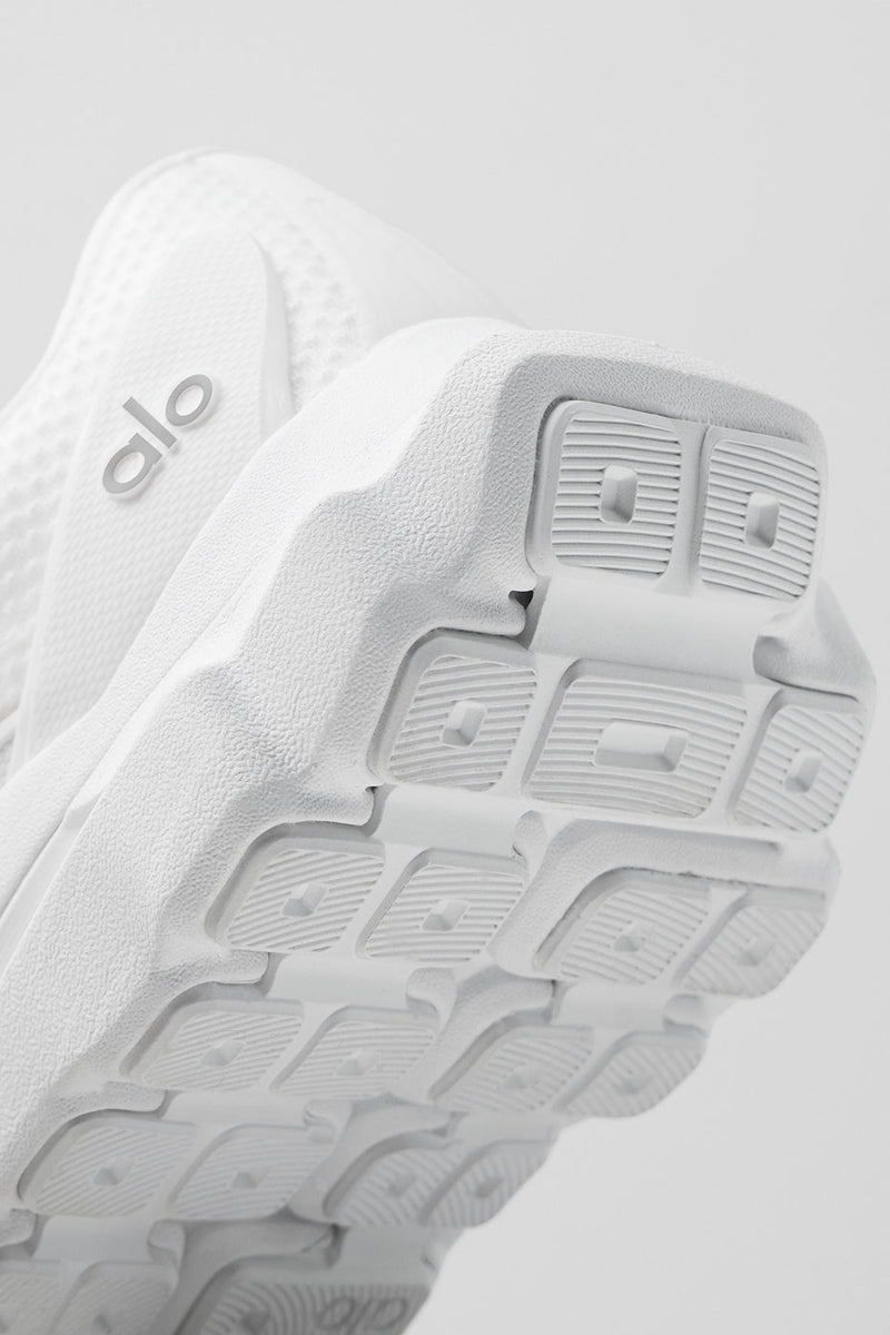 Alo Yoga ALO Runner - White/White