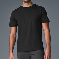 Alo Yoga Conquer Reform Crewneck Short Sleeve - Black