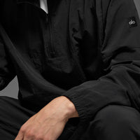 Alo Yoga Light Weight Takeaway Track Pullover - Black