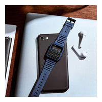 Casio CA-53WF-2B reloj digital para hombre con calculadora y correa azul, diseño retro original y elegante
