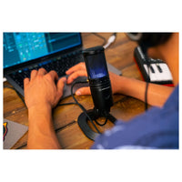 Audio-Technica AT2020USB-X Micrófono USB de condensador cardioide, ideal para estudio y videoconferencia, negro