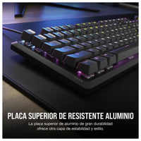 Teclado mecánico CORSAIR K70 CORE RGB para juegos, reposamanos, interruptores lineales rojos, control multimedia.