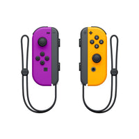 Joy-Con Nintendo Switch colores neón púrpura y naranja, controles inalámbricos con acelerómetro y sensor giroscópico