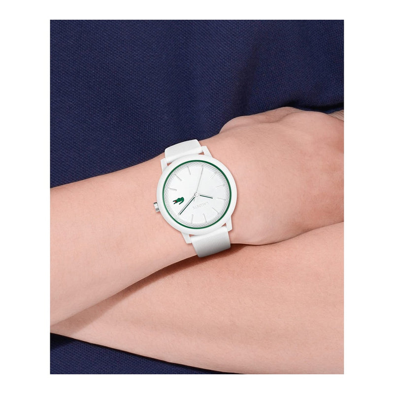 Lacoste Reloj 12.12 de silicona blanco para hombre con movimiento de cuarzo y cristal resistente a arañazos