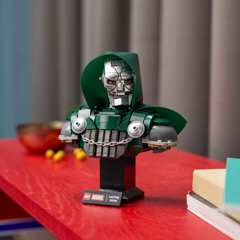 LEGO® Doctor Doom Bust
