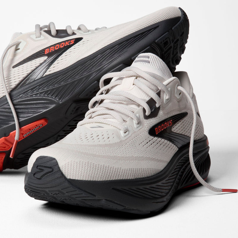 Brooks Ghost 18 Coconut Tigerlily