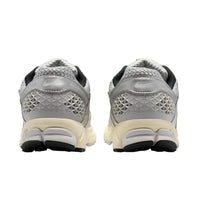 Nike Zoom Vomero 5 Gris Niebla - Detalle suela