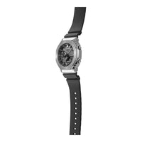 G-Shock Reloj Casio GM2100-1A con banda de resina negra y cubierta de metal, diseño octogonal deportivo, resistente al agua