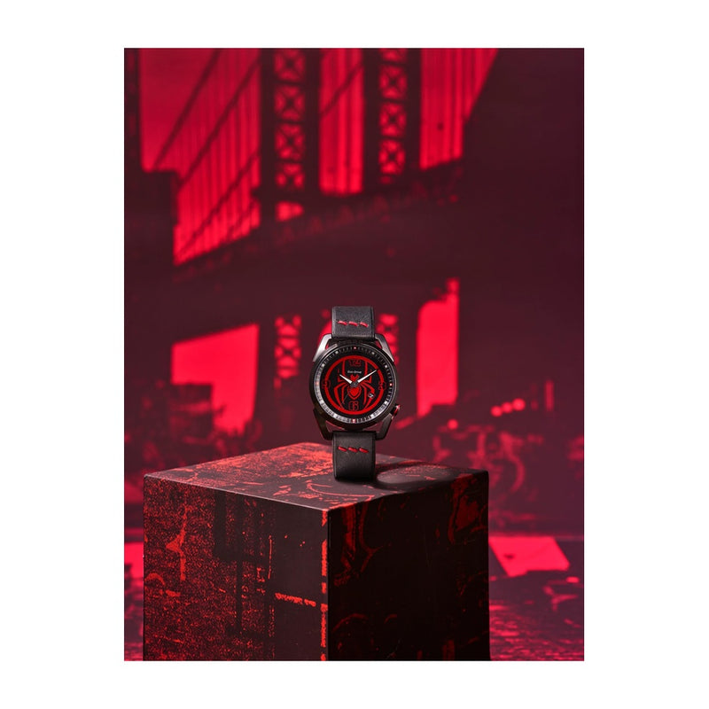 Citizen Reloj Eco-Drive Marvel Miles Morales acero inoxidable negro con correa cuero y esfera negra, modelo AW1685-00W