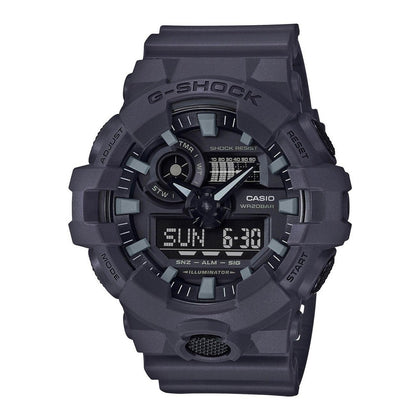 Reloj Casio G-Shock 700UC para hombre, resistente al agua y golpes, con correa y caja de resina, y movimiento de cuarzo