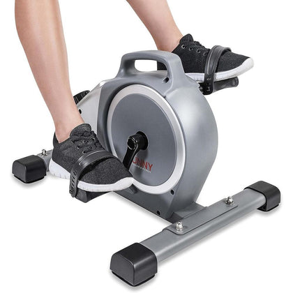 Máquina De Ejercicio Sunny Health & Fitness Dual Function Under-Desk Bike Trainer Mini