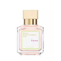 Maison Francis Kurkdjian A La Rose Eau De Parfum Spray, fragancia que captura la esencia de la rosa y cítricos frescos