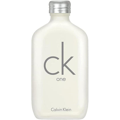 Calvin Klein CK One Eau de Toilette, fragancia cítrica unisex con té verde, bergamota, cardamomo, violeta y ámbar