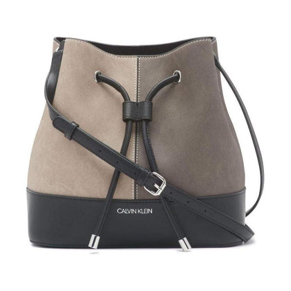 Bolsa al hombro Gabrianna de piel vegana Calvin Klein para mujer