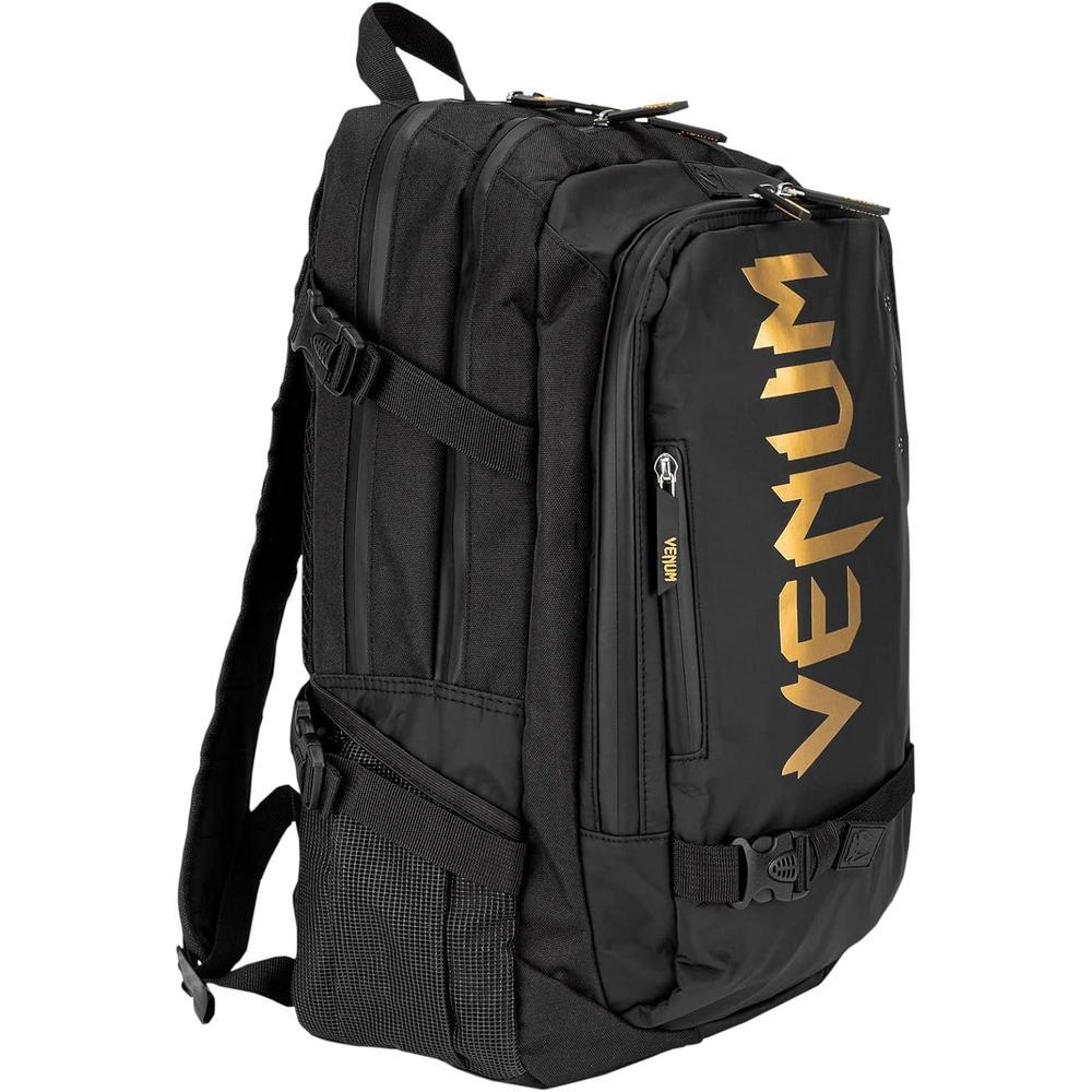 Mochila Venum Challenger Pro Evo con diseño ergonómico, correas ajustables y capacidad de 22,5 litros