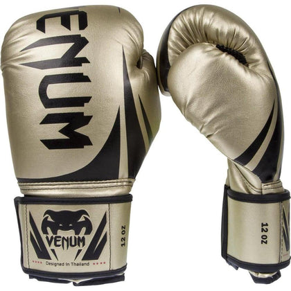 Venum Challenger 2.0 Guantes de Boxeo en color negro, ideales para entrenamiento, con ajuste seguro de velcro