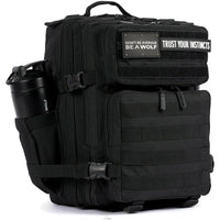 WOLFpak Mochila Negro Alpha de 25L resistente al agua, ideal para viaje o uso diario, con compartimento seguro y personalizable