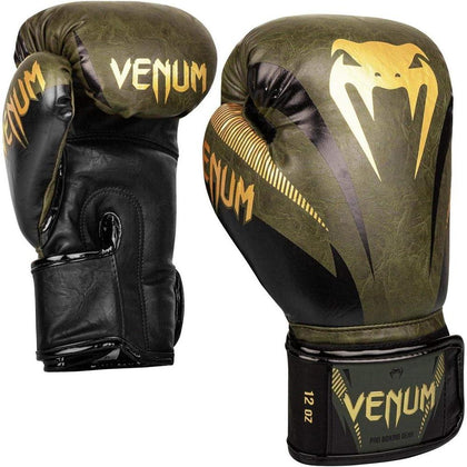 Guantes de boxeo Venum Impact, ideales para entrenamiento con espuma de triple densidad y cierre de velcro para ajuste cómodo