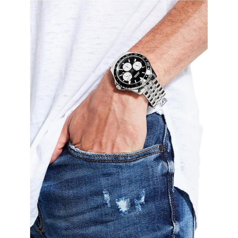 Reloj analógico GUESS para hombre con correa de acero, esfera negra y funciones de cronógrafo internacional
